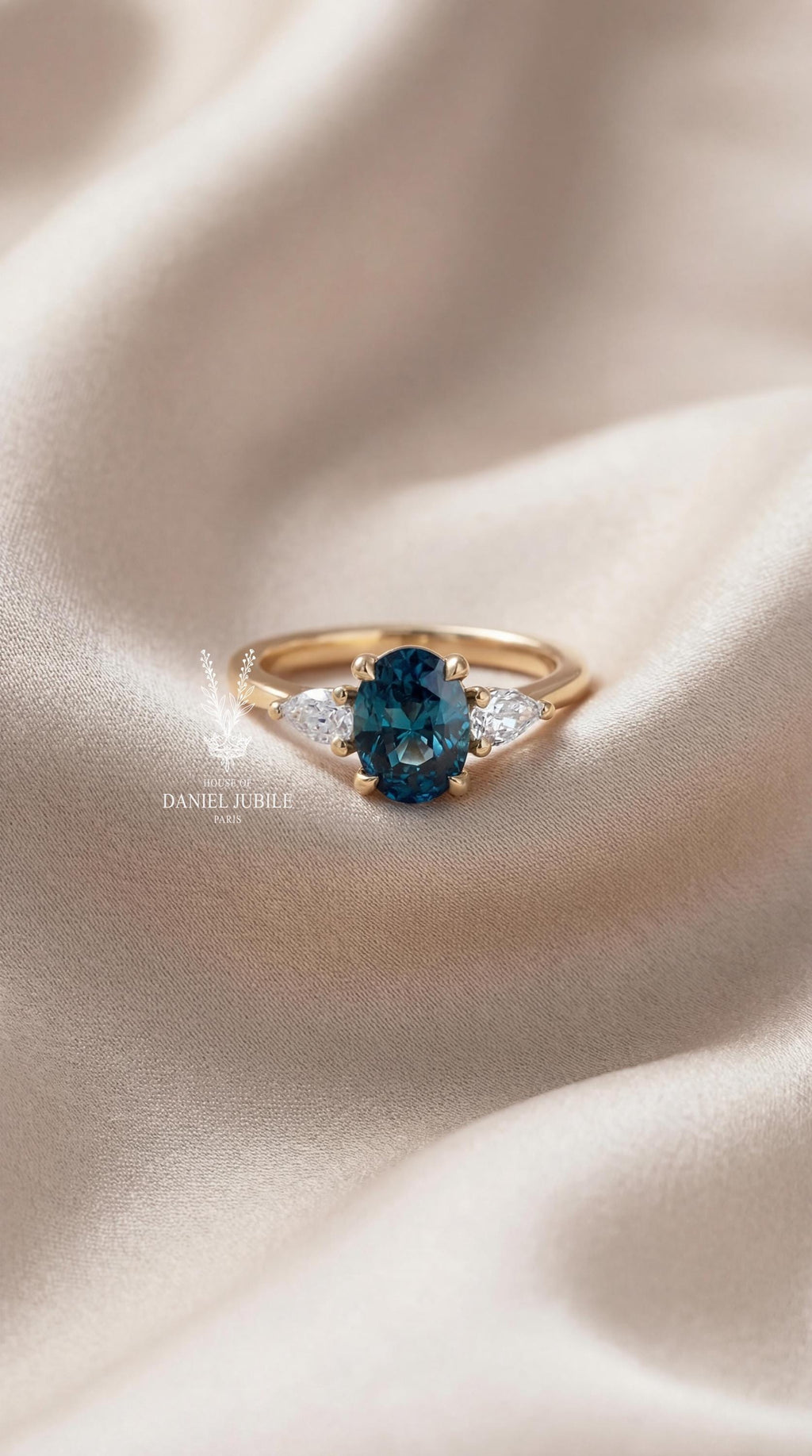 Teal Lab Diamond Trilogy Ring – Oval 14k Gold Engagement Ring
