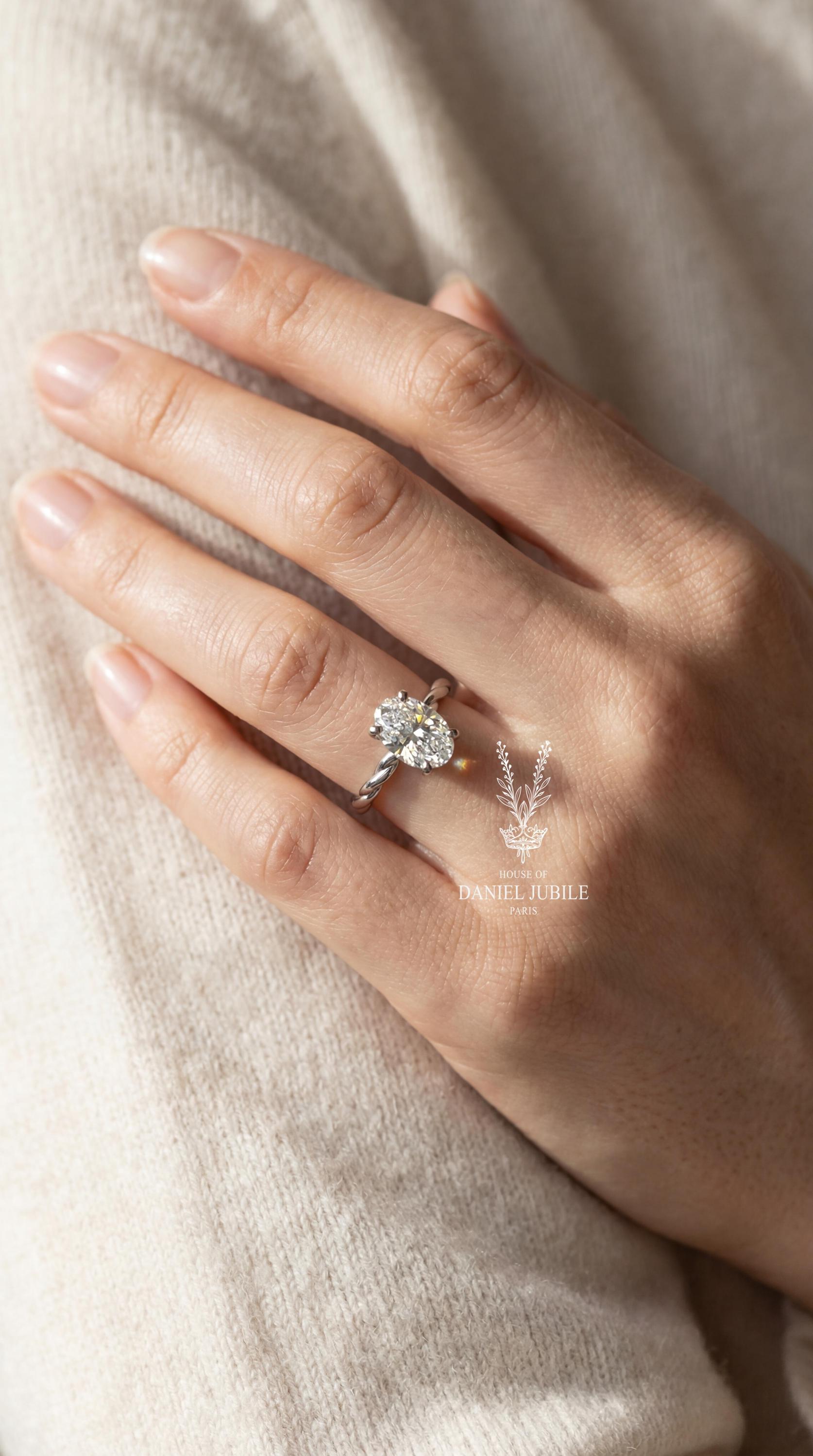 Oval Lab Diamond Engagement Ring – 14k White Gold Twisted Rope Band