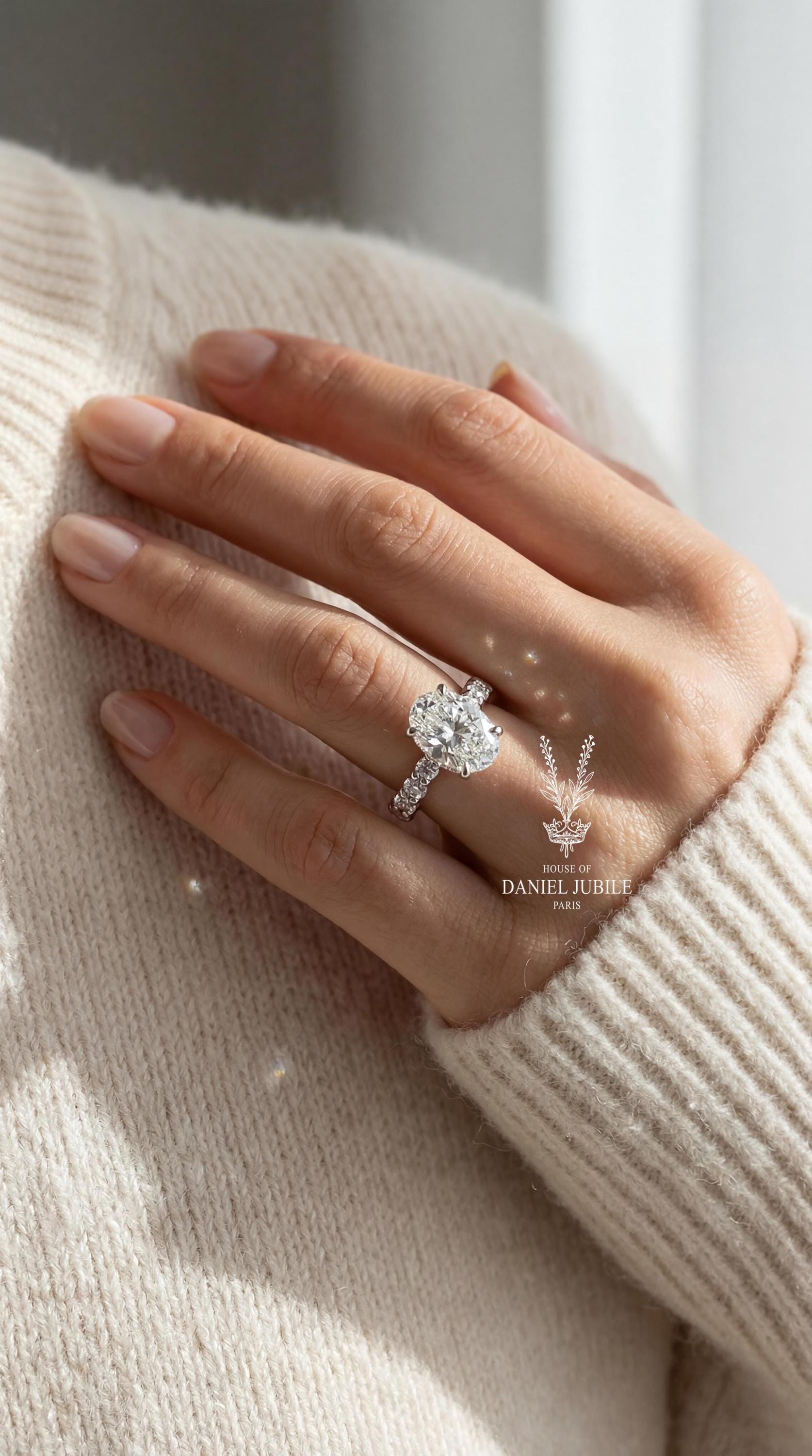 5 Carat Ophelia Scallop Oval Lab Diamond Engagement Ring – 14k White Gold Hidden Halo