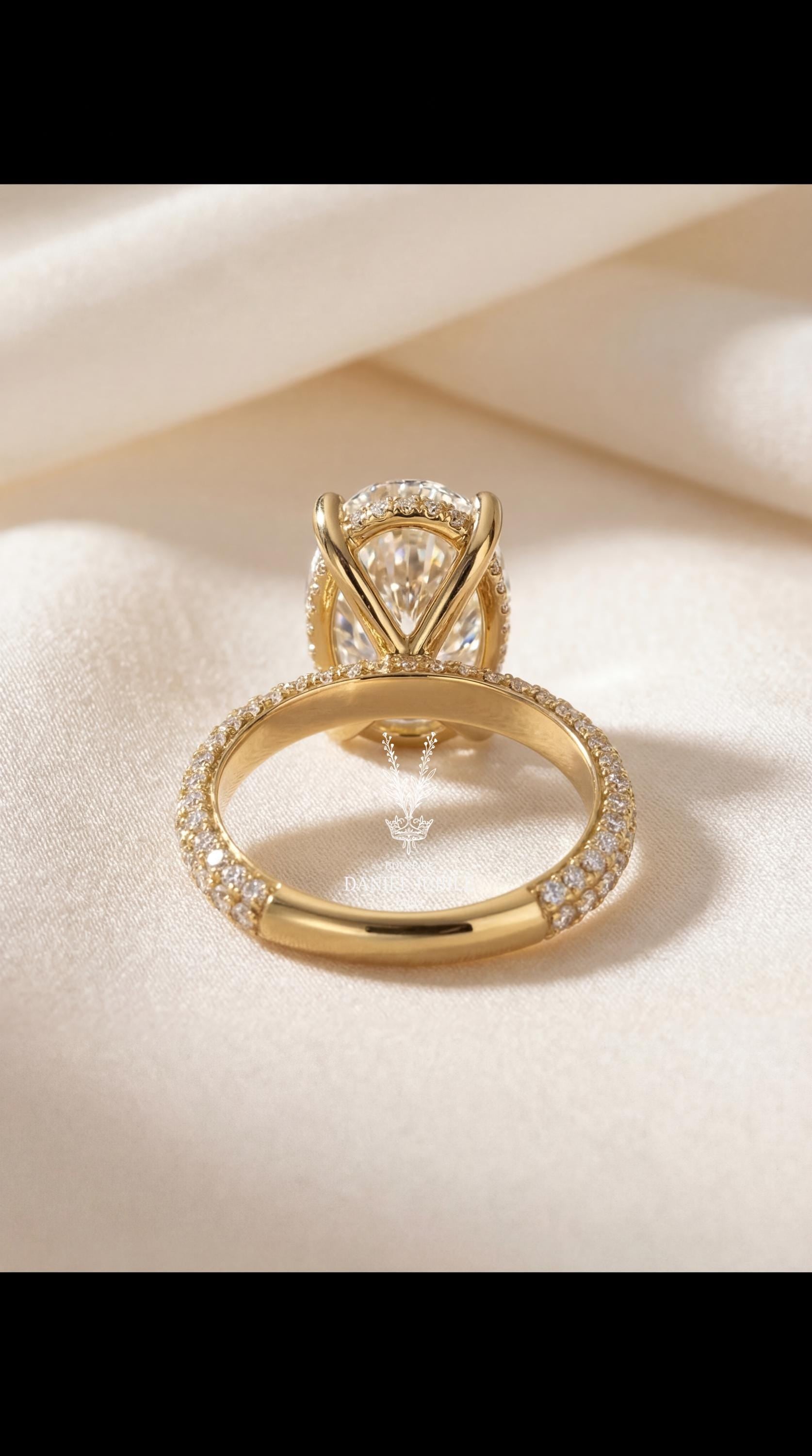 4ct Oval Lab Diamond Engagement Ring – 14k Gold Hidden Halo Pavé Band