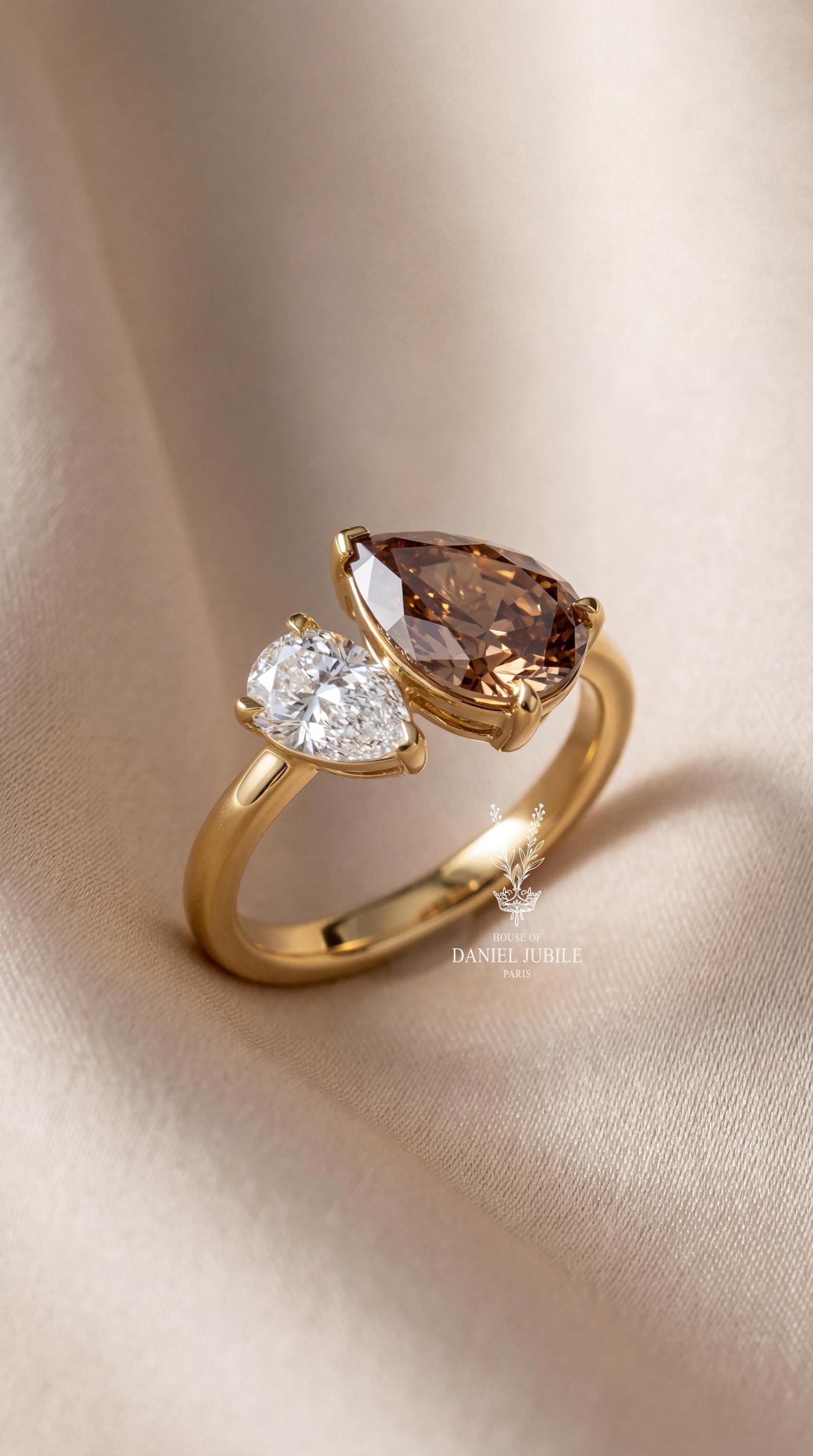 3ctw Pear Lab Diamond Toi et Moi Ring – Champagne & White, 14k Gold