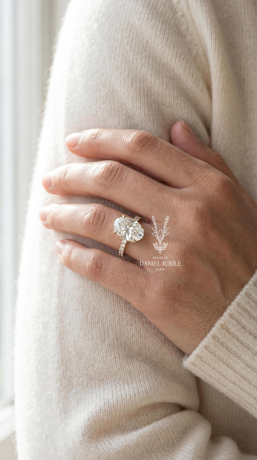 5 Carat Oval Lab Grown Diamond Engagement Ring – 14k Gold Pavé Hidden Halo