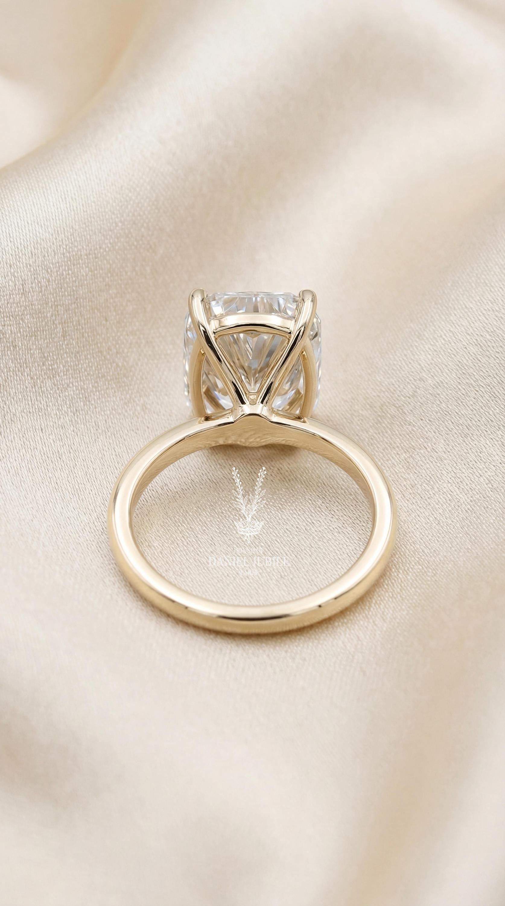 4 Carat Elongated Cushion Cut Lab Grown Diamond Engagement Ring – 14k Gold Solitaire