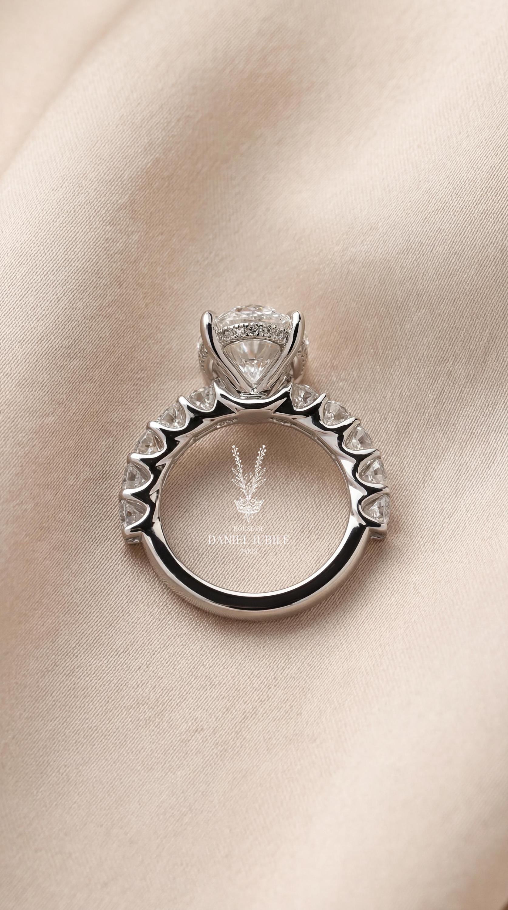 5 Carat Ophelia Scallop Oval Lab Diamond Engagement Ring – 14k White Gold Hidden Halo