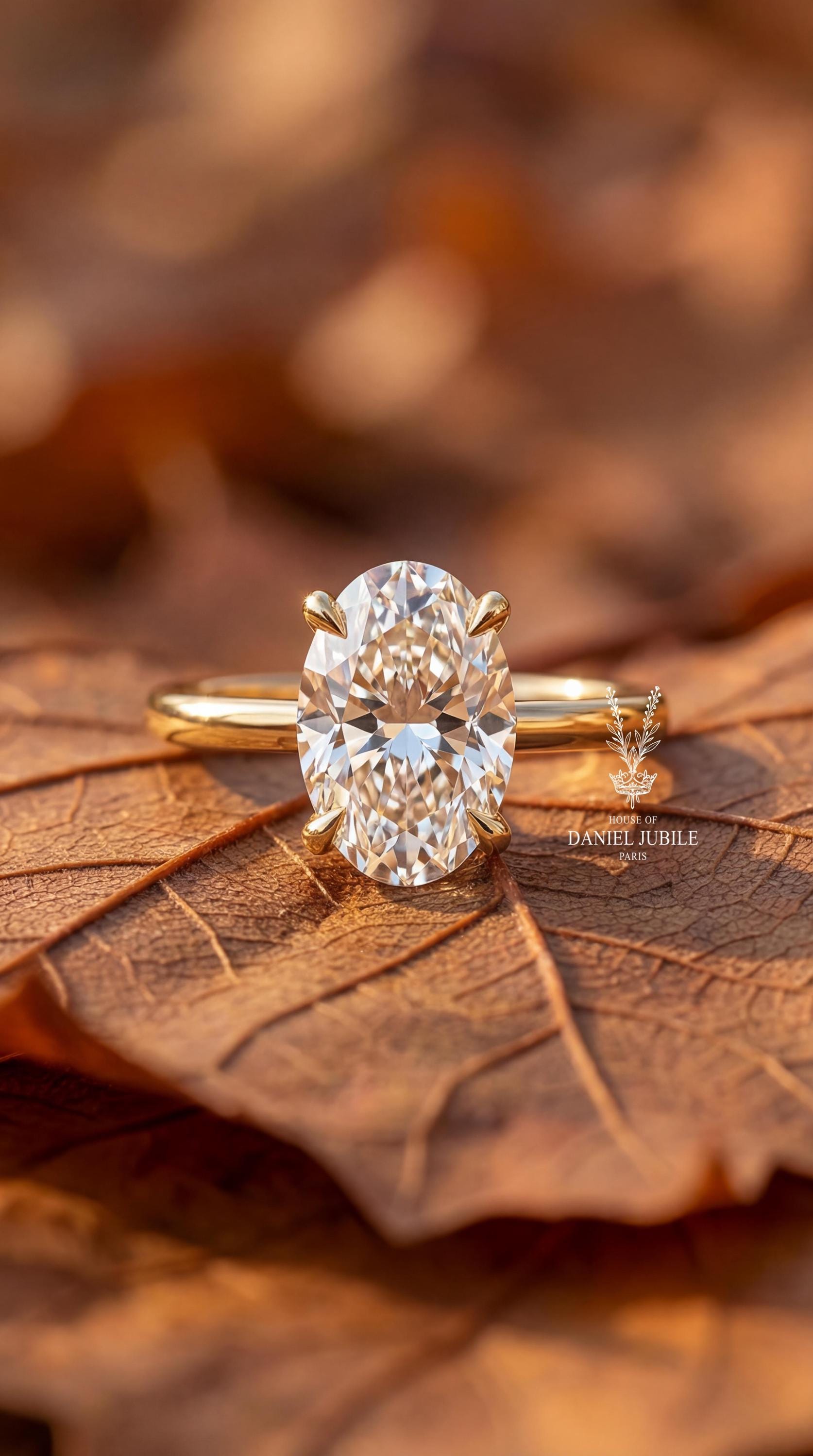 Aurelia 5ct Oval Lab Grown Diamond Engagement Ring - 14k Gold Talon Setting