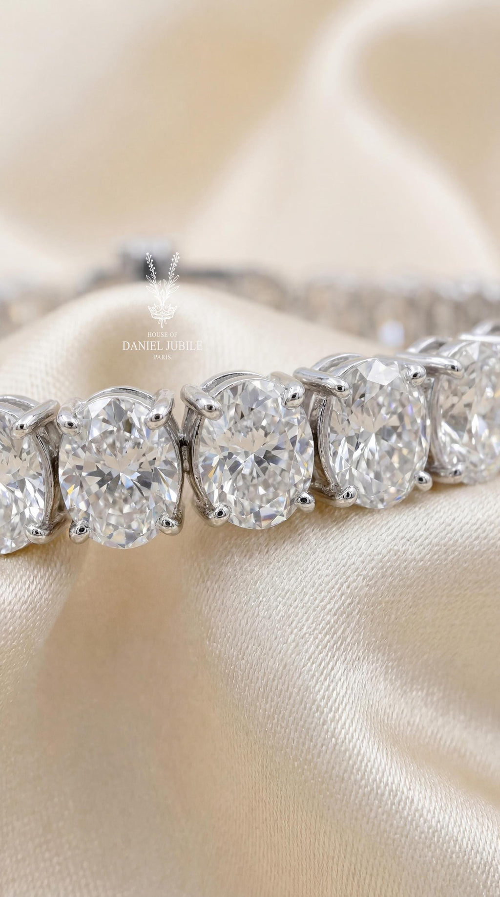 The Astria Stream – 10ctw Oval Cut Lab Diamond Tennis Bracelet in 14k Gold, Luxury Bridal Riviera Eternity Bangle, Valentine's Day Gift