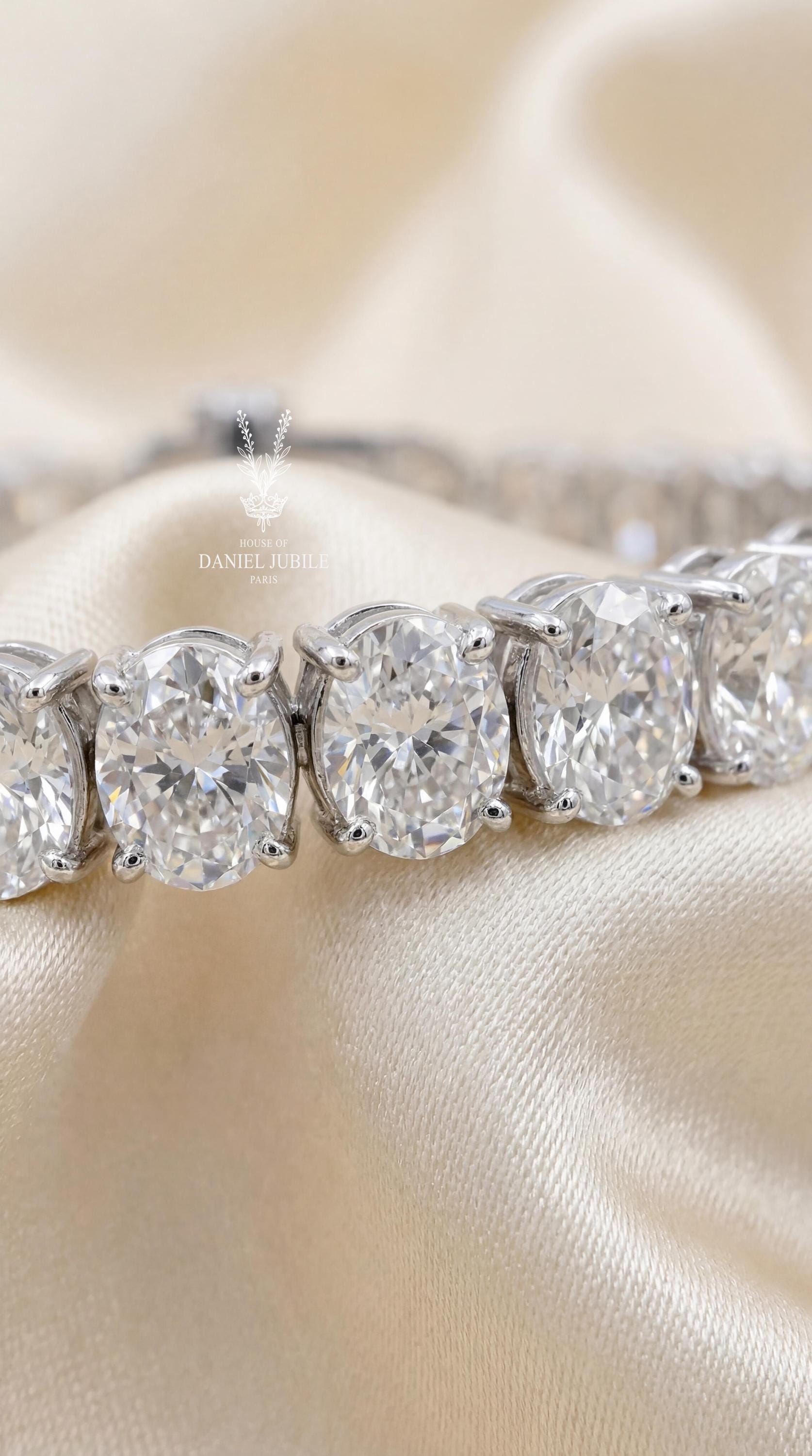 The Astria Stream – 10ctw Oval Cut Lab Diamond Tennis Bracelet in 14k Gold, Luxury Bridal Riviera Eternity Bangle, Valentine's Day Gift