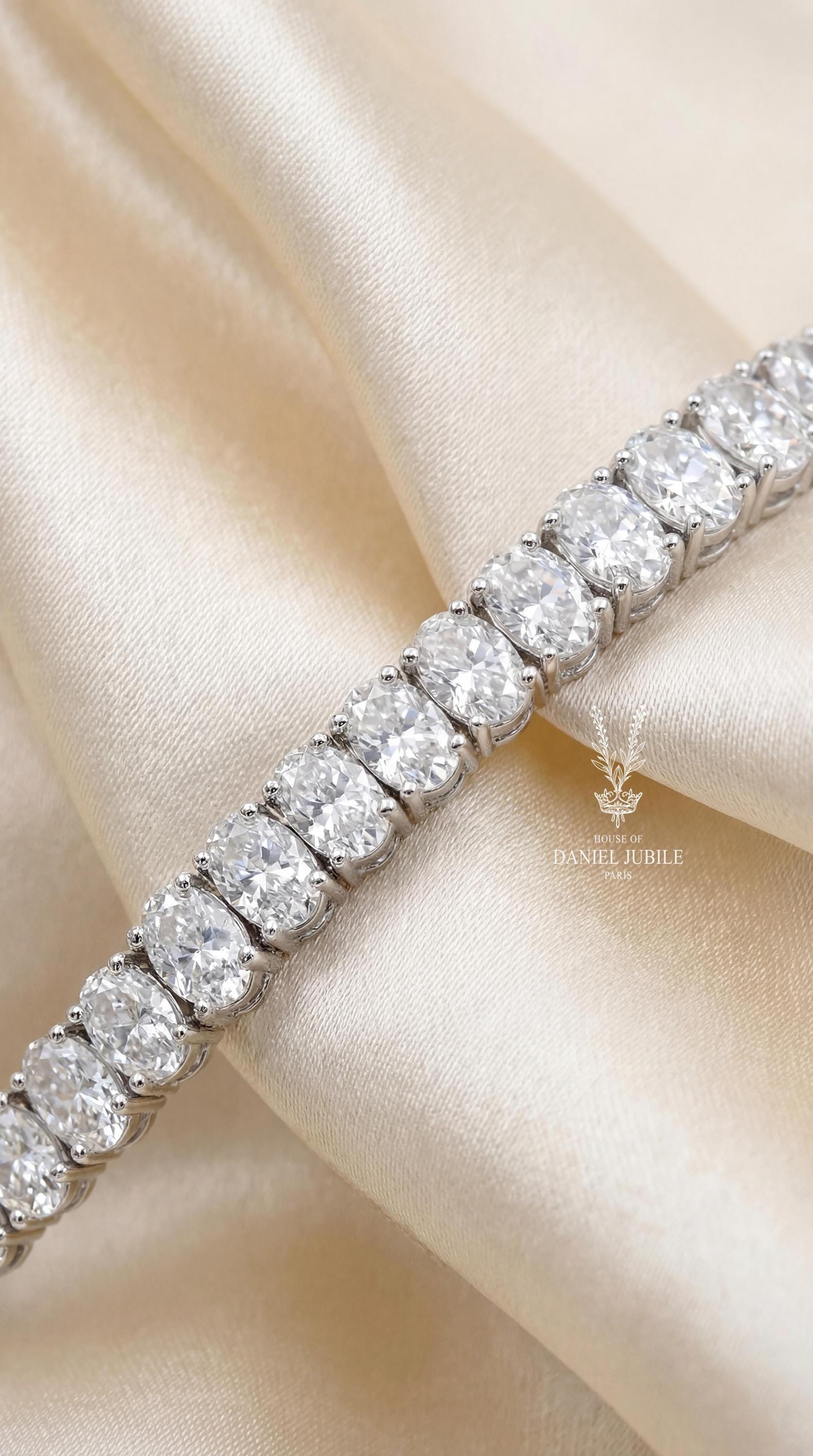 The Astria Stream – 10ctw Oval Cut Lab Diamond Tennis Bracelet in 14k Gold, Luxury Bridal Riviera Eternity Bangle, Valentine's Day Gift