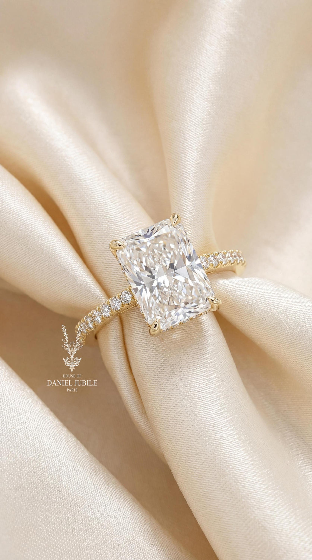 5Carat Radiant Cut Lab Grown Diamond Engagement Ring, 14k Gold Hidden Halo