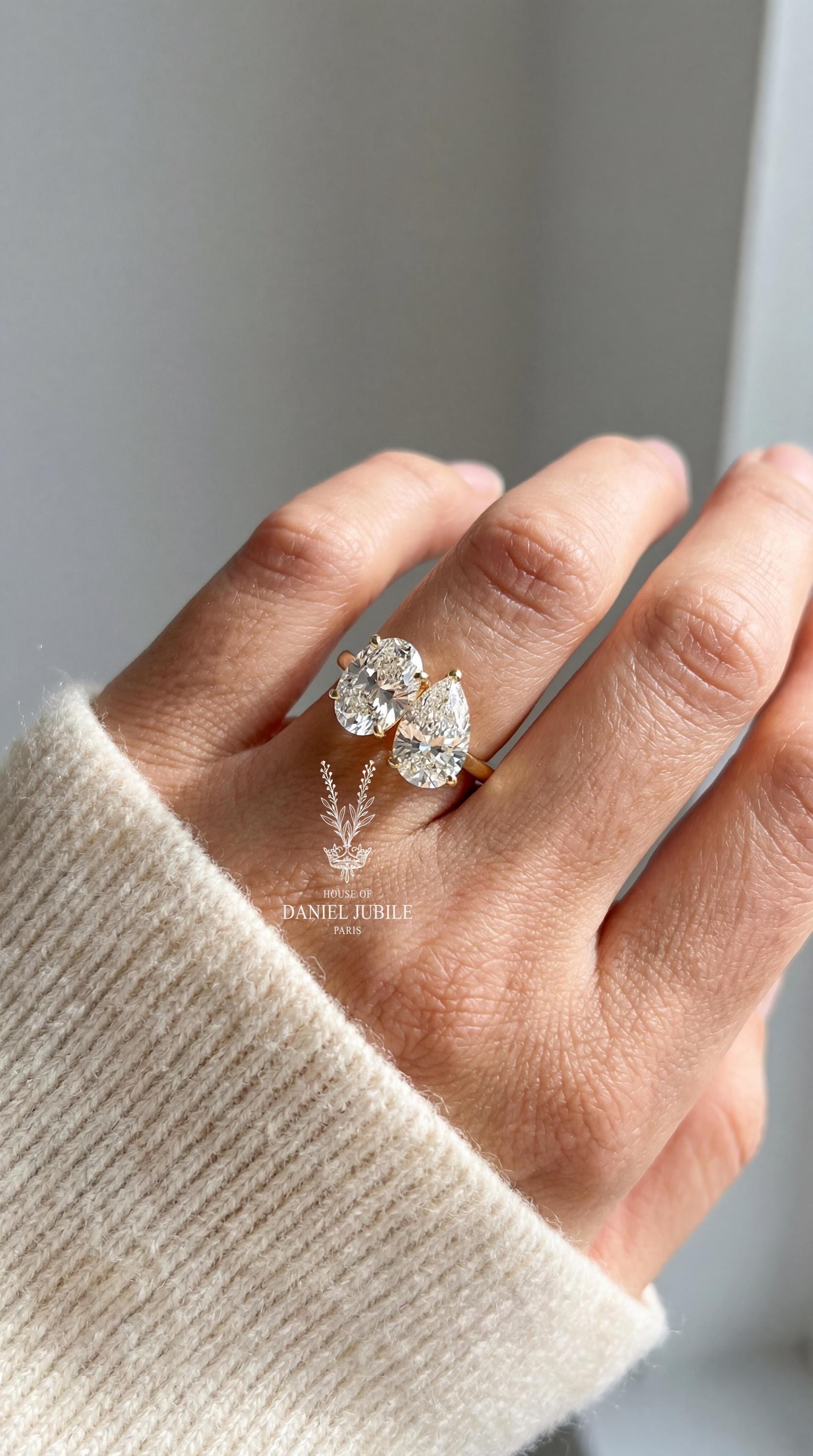 4ctw Lab Grown Diamond Toi et Moi Ring, 14k Gold Oval Pear Cut
