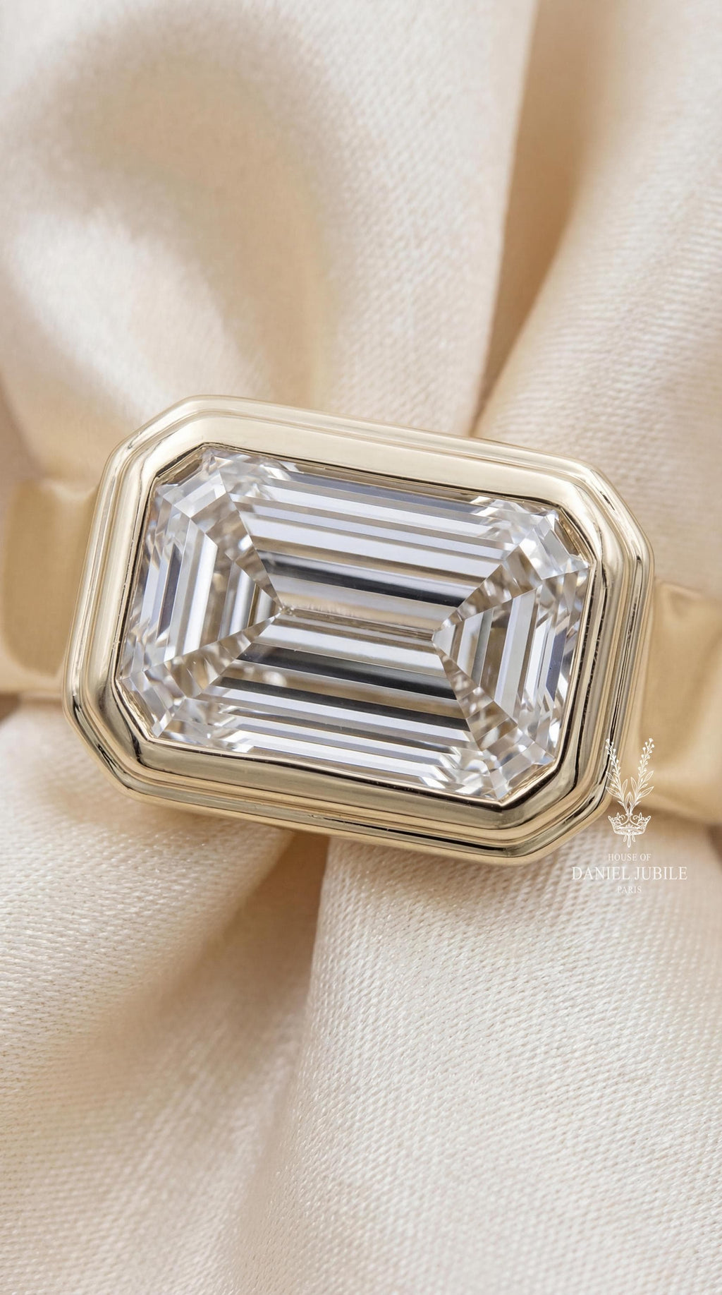 3ct Emerald Cut Lab Diamond Ring – 14k Yellow Gold Wide Band