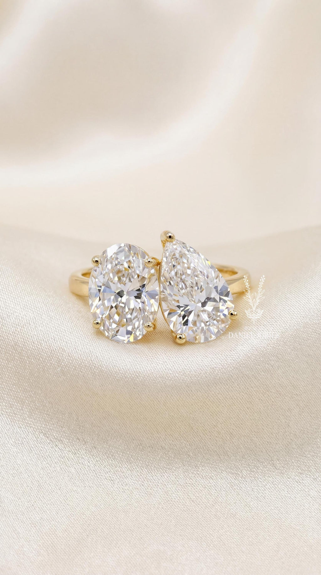 4ctw Lab Grown Diamond Toi et Moi Ring, 14k Gold Oval Pear Cut