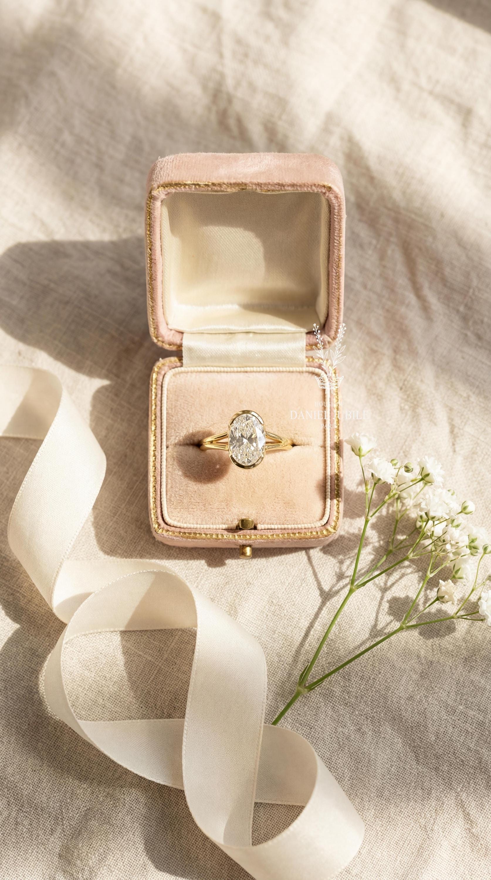 4ct Oval Lab Engagement Diamond Ring, 14k Gold Bezel Set Split Shank
